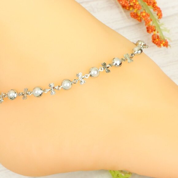 "Handmade Anklet – Elegant & Delicate Jewelry for Women | UNVRC1433 - Picture 10 of 10